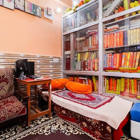 Hotel O Jyotish House Ayodhya ภายนอก รูปภาพ