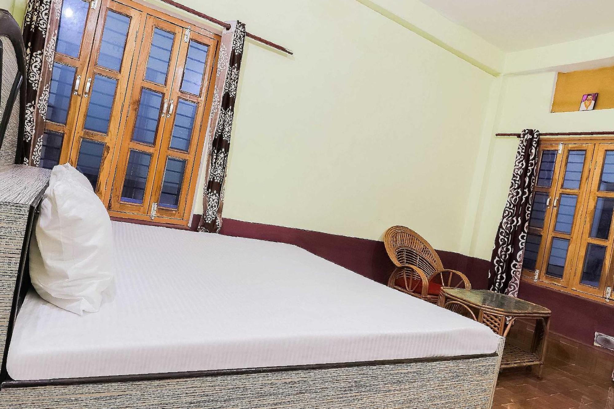 Hotel O Jyotish House Ayodhya ภายนอก รูปภาพ