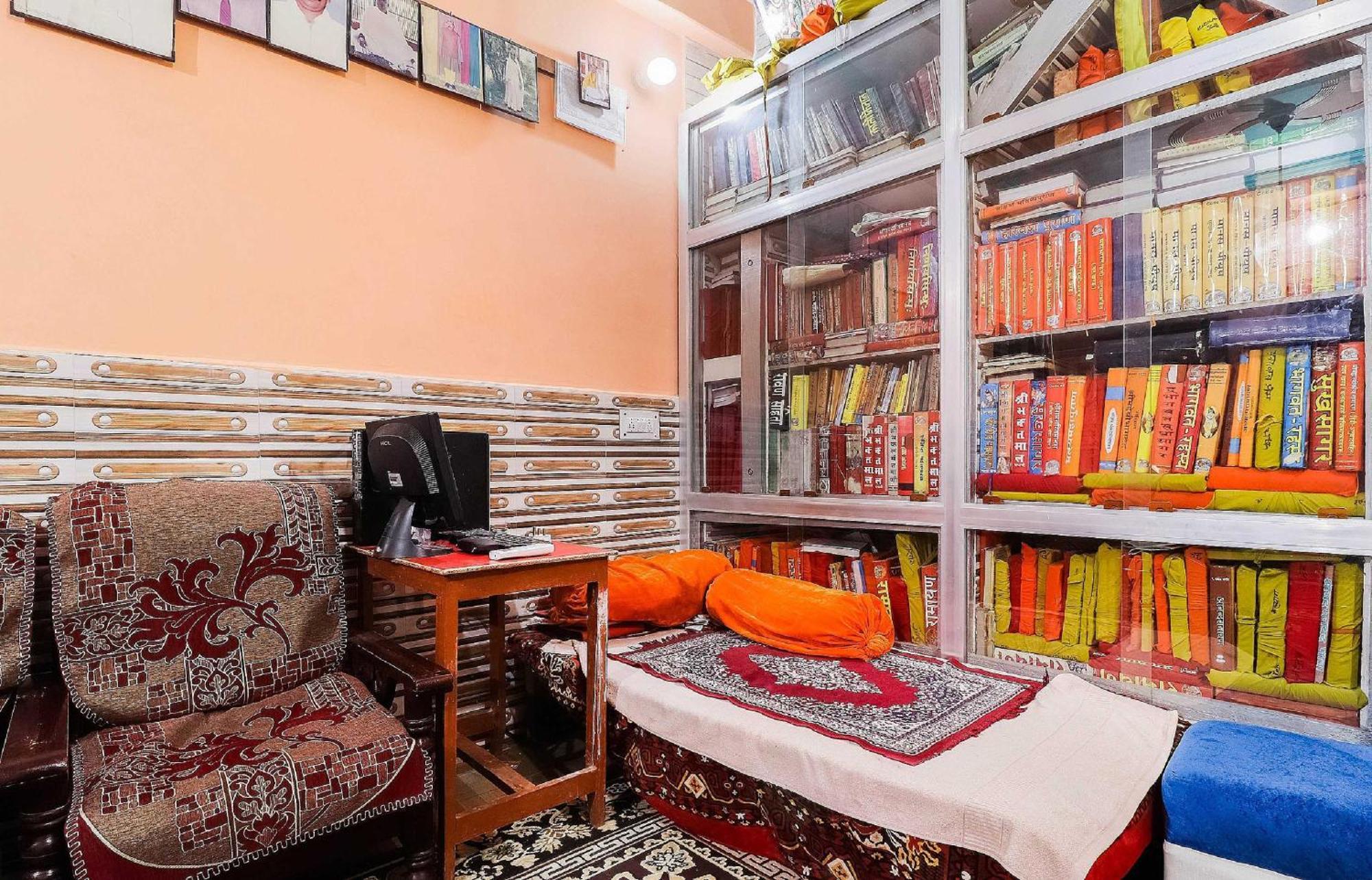Hotel O Jyotish House Ayodhya ภายนอก รูปภาพ
