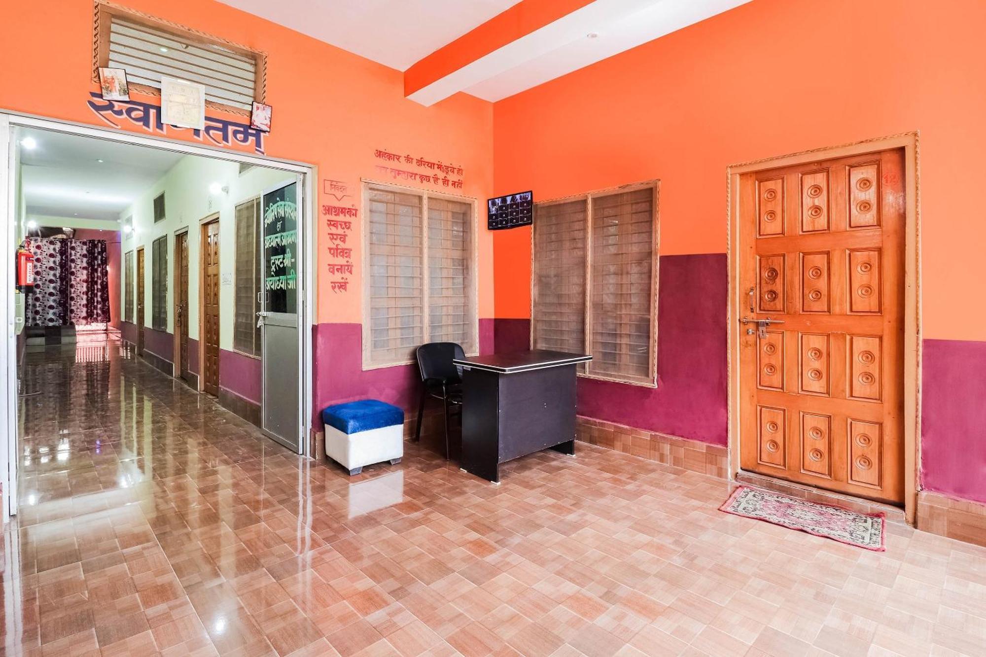 Hotel O Jyotish House Ayodhya ภายนอก รูปภาพ