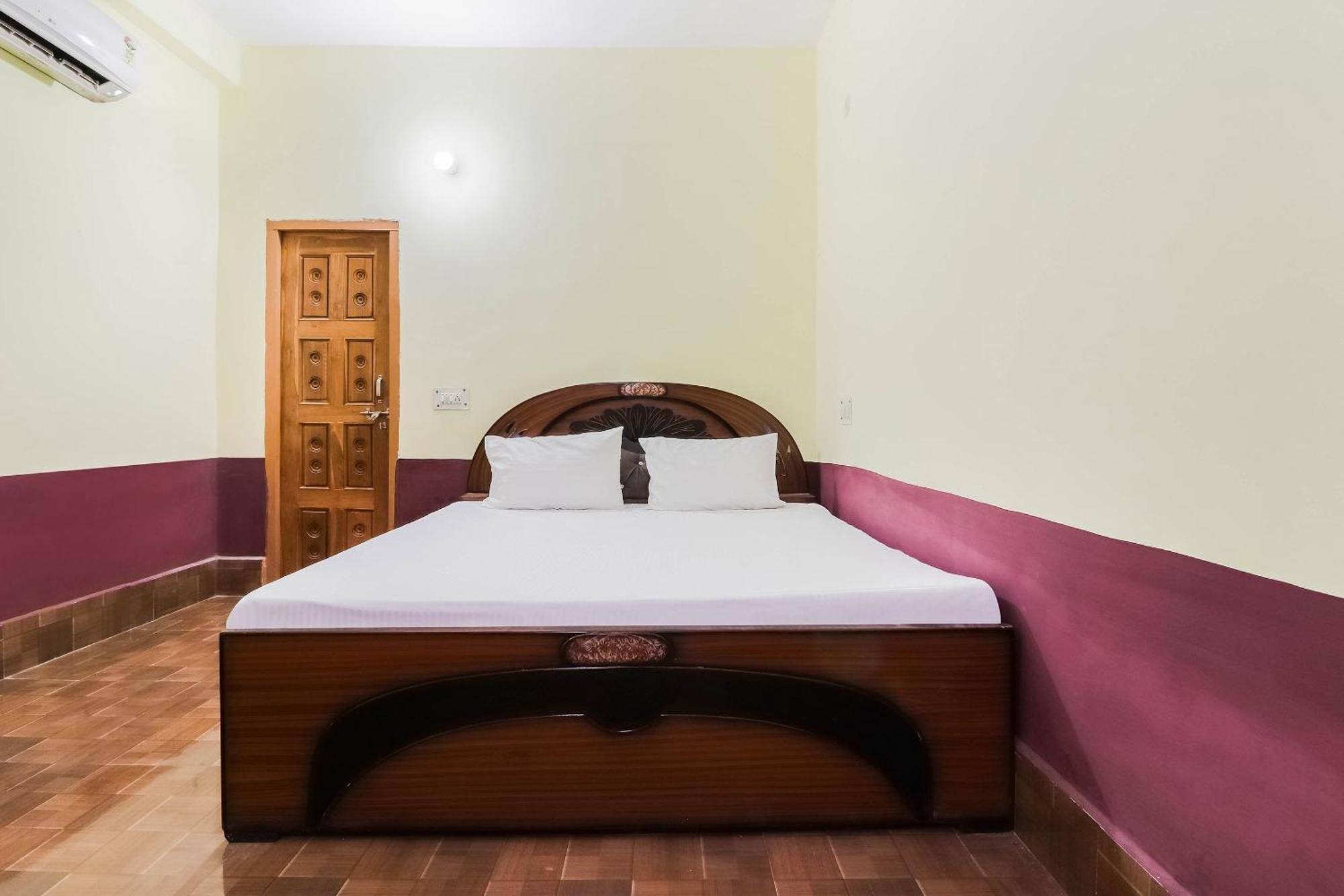 Hotel O Jyotish House Ayodhya ภายนอก รูปภาพ