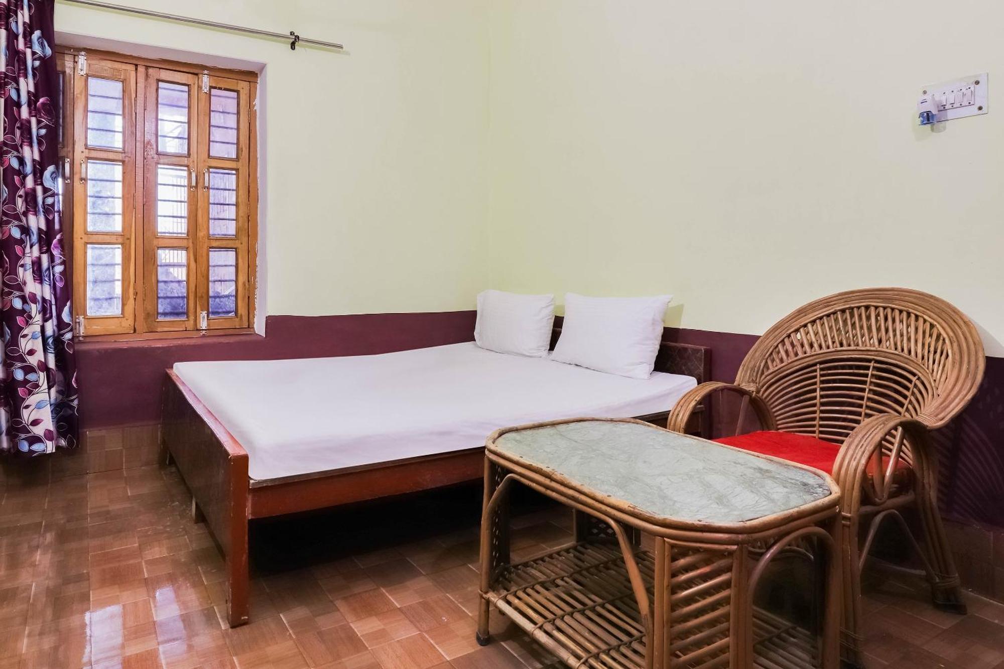 Hotel O Jyotish House Ayodhya ภายนอก รูปภาพ